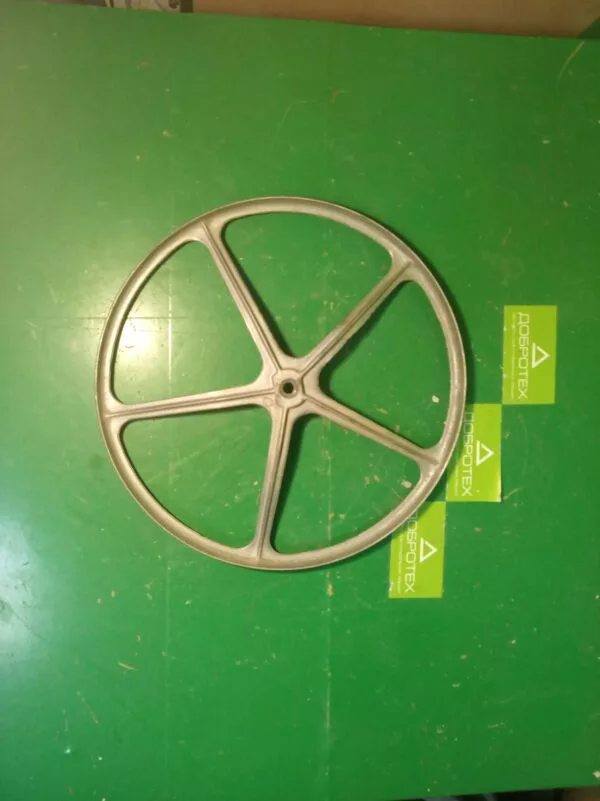 Шкив Electrolux 268019600 клин.
