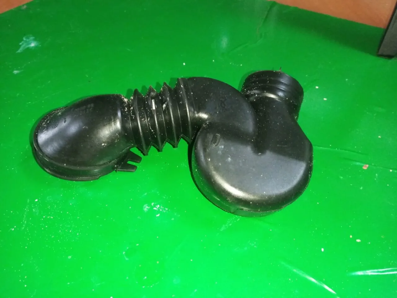 Патрубок Bosch 5500003396