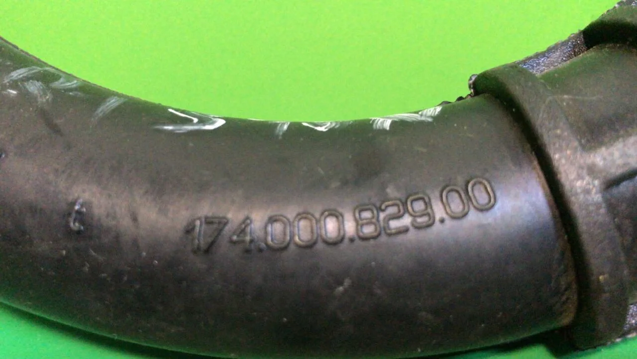 Патрубок Ariston Indesit 17400082900 для посудомоечной машины