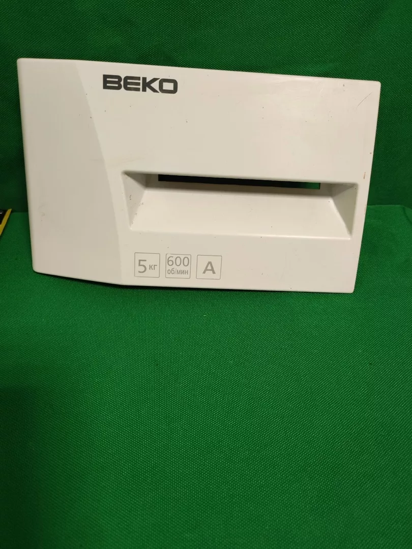Панель порошкоприемника Beko 282811 5кг/600об