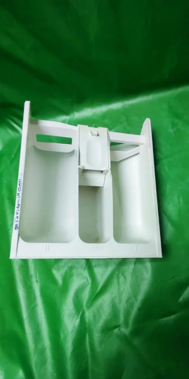 Лоток порошкоприемника Bosch 9000512628