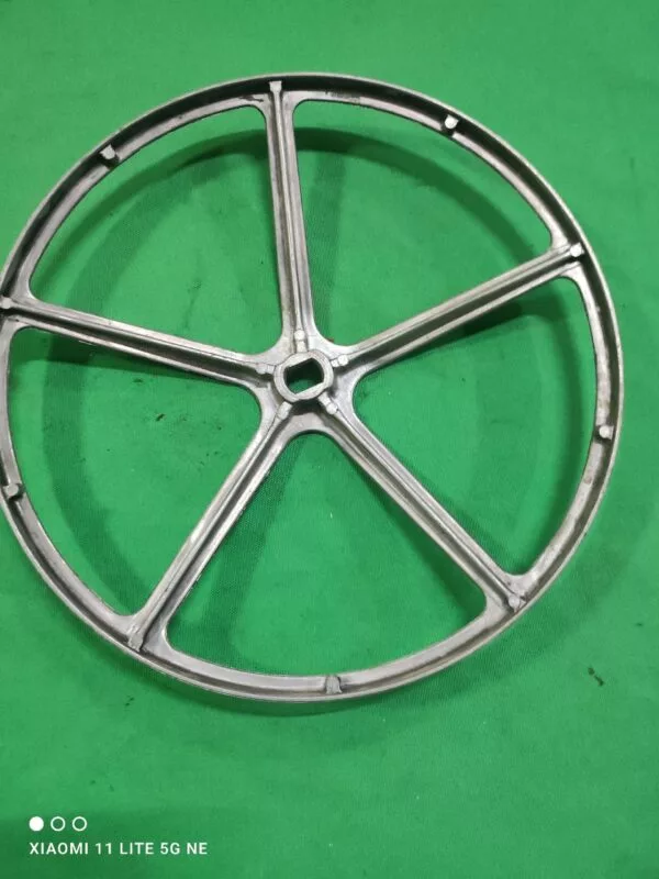 Шкив Indesit 174000698 F