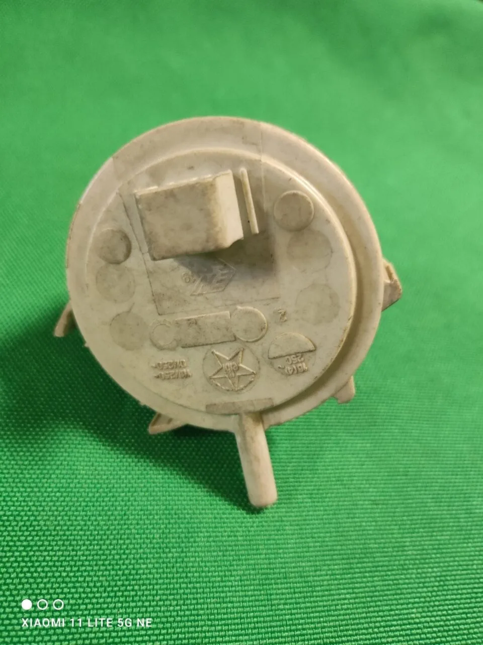 0ZBmyB6hhBo Прессостат Ariston 160015912.02
