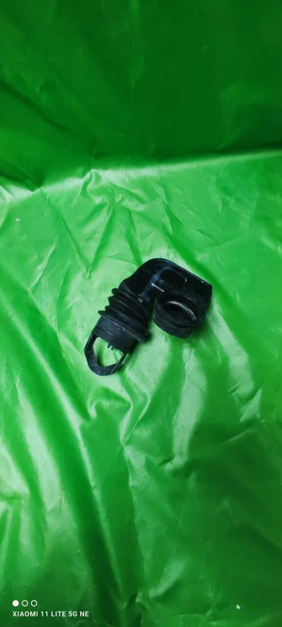 0a6ec8f6-0b32-4ccb-bfaa-10517a61af15 Патрубок Haier H9986