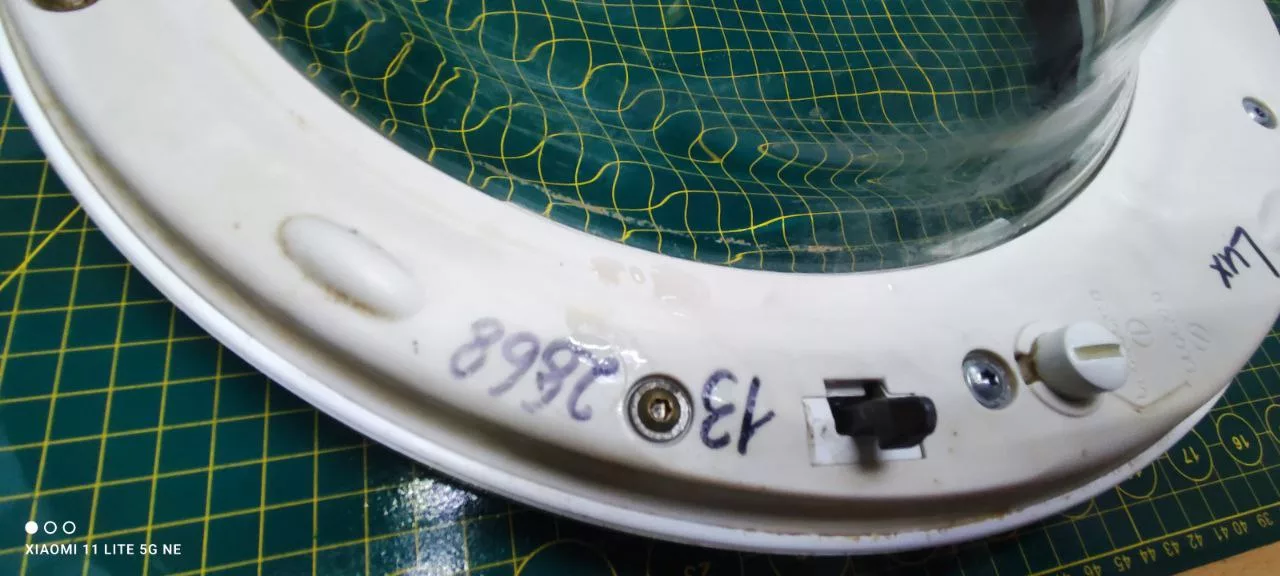 Люк Electrolux 132868