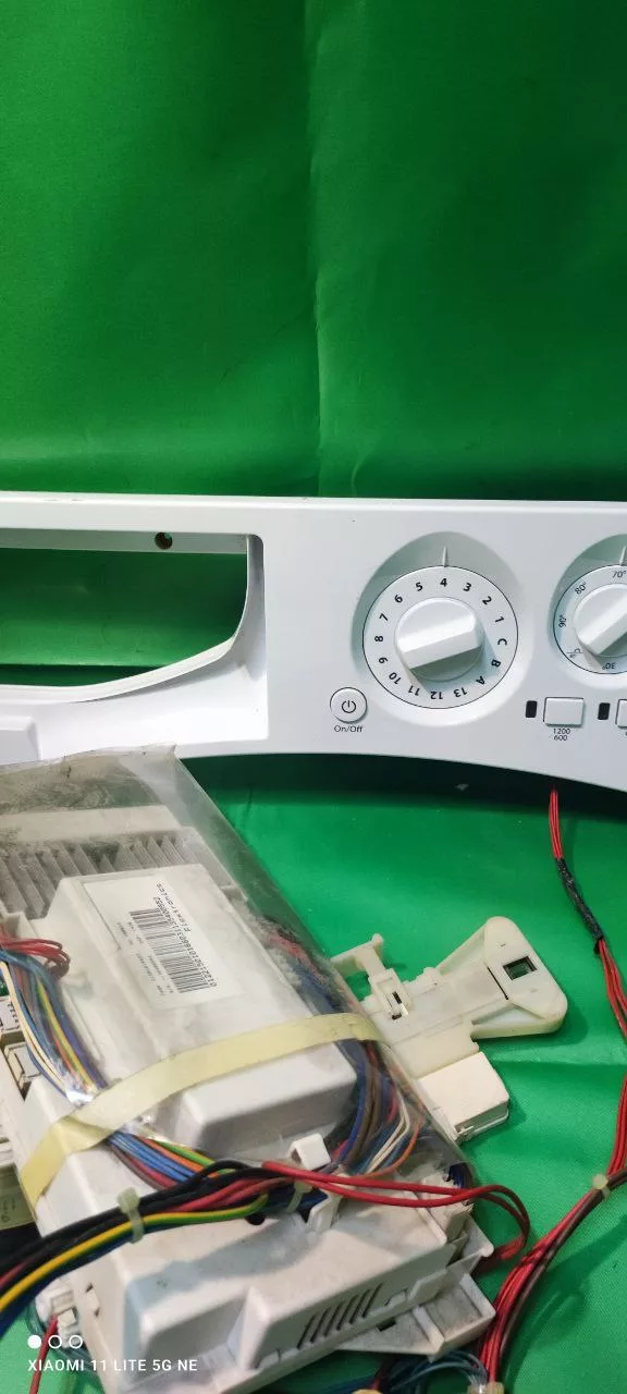 Модуль Ariston CAWD129 с дефектом