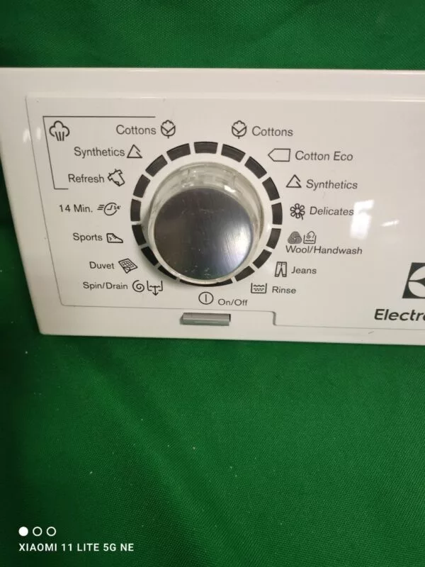 0hjdq1t9IFI Элементы управления Electrolux 108682500 Вертик.загрузка(Только пластик)