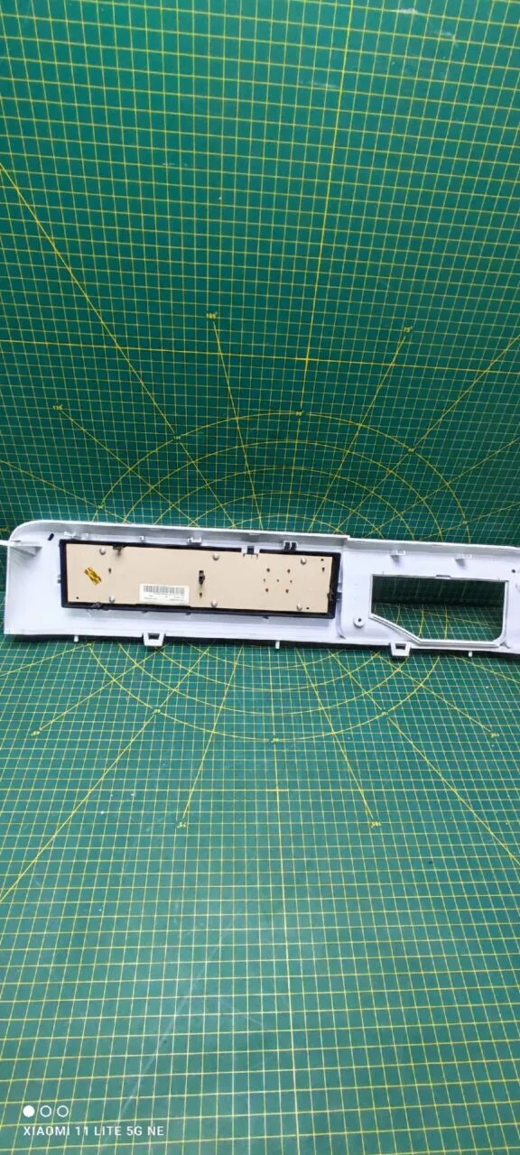 Панель управления Indesit NIL505