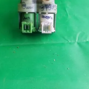 Клапан двойной Electrolux 349257 с переходником фишка