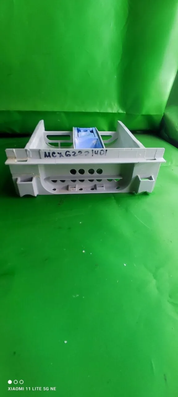 Лоток порошкоприемника LG MCX62221401