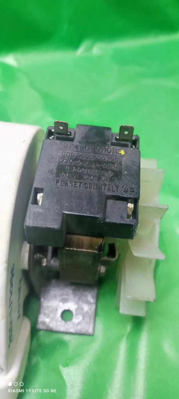 16abddaf-494d-45a6-b35d-984ec7ad23d9 Мотор сушки Candy 9606/50398 с крыльчаткой