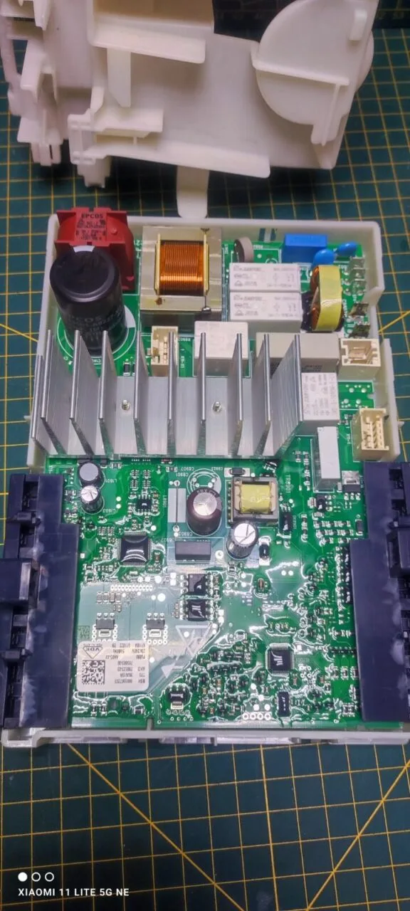 Силовой модуль Bosch 8001067203-2 для cм