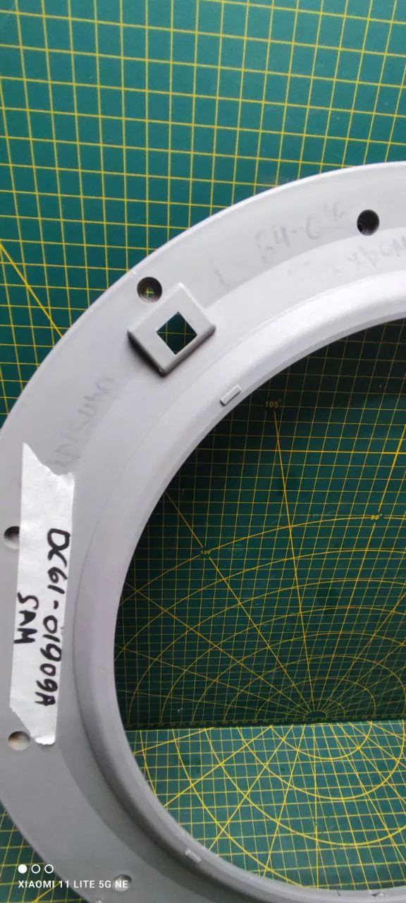 Обрамление внутреннее Samsung DC61-01909A