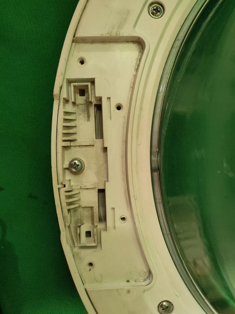 Люк в сборе Beko B7670100 для стиральной машины
