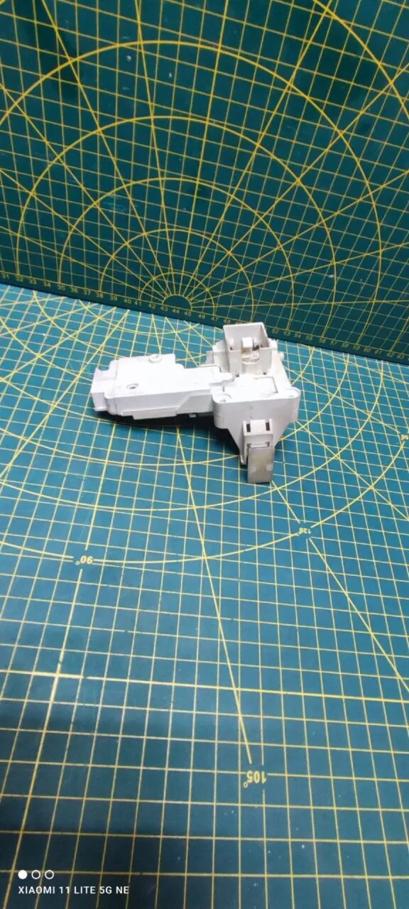 Замок люка (УБЛ) Bosch 3063205 AAO