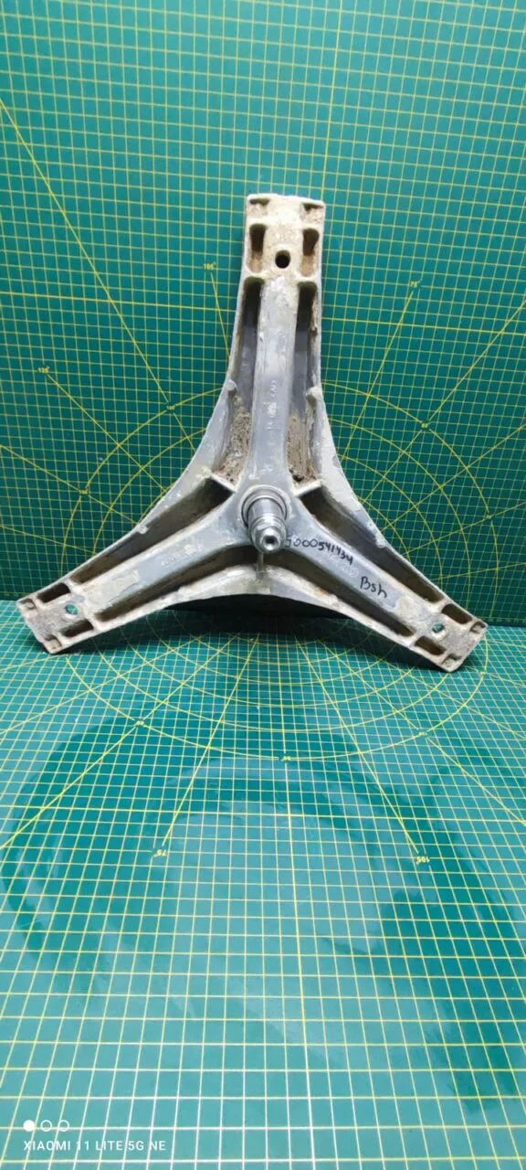 Крестовина Bosch 9000541434
