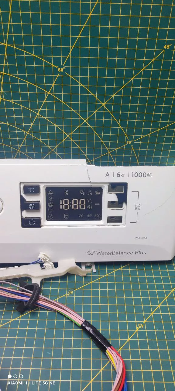 25a4df0f-648a-4978-95d1-2016ba67c8b5 Модуль Indesit BWSE 61051 с дефектом