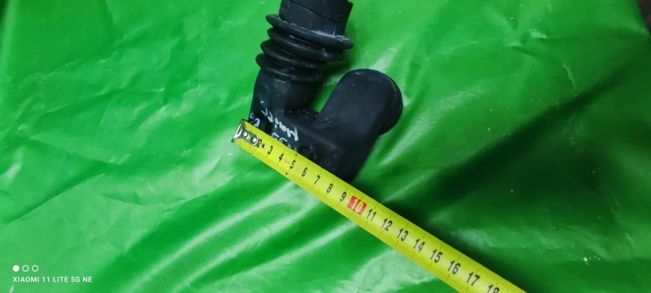 29f440f7-cb0d-4ff3-90db-2f0c4d5e6c9b Патрубок Haier H9986