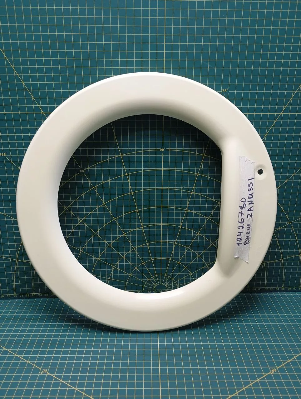 Обрамление внешнее Electrolux 12426780