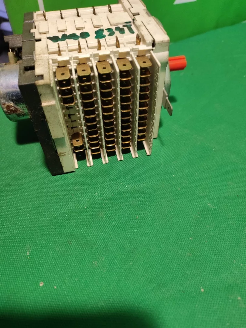 2NS-CBK5sH0-1 Программатор Indesit 16000871004 для стиральной машины