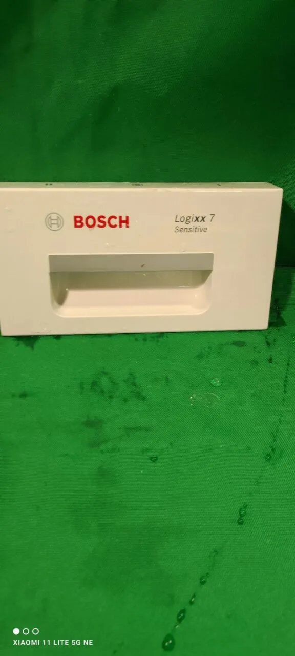 Панель порошкоприемника Bosch 9000179662