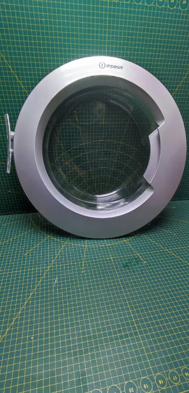 Люк Indesit C00480533 сред 48см сер 8 см