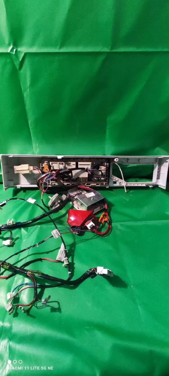 2a63c67e-4149-4cfc-b829-bfdf23eac360 Модуль Beko WMI 71241 (Щетки)