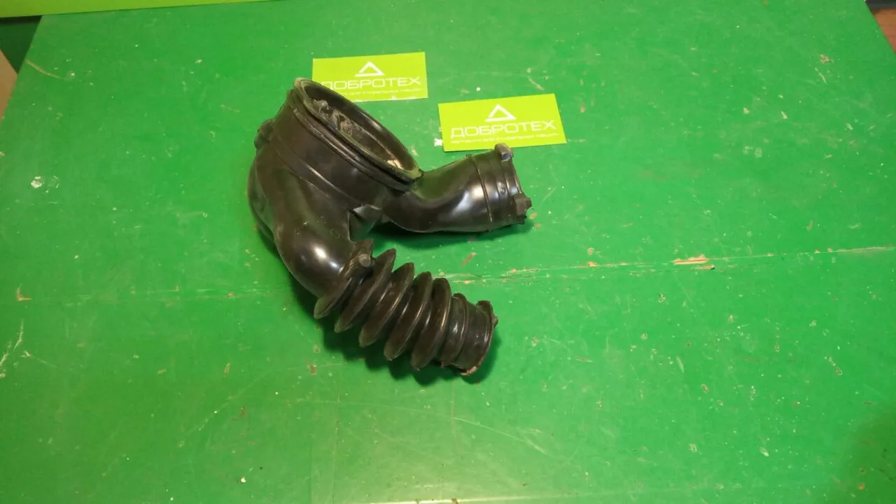 2ba8f290-2007-4a70-96a6-6de7fcc4b0aa Патрубок слива Electrolux 13278360