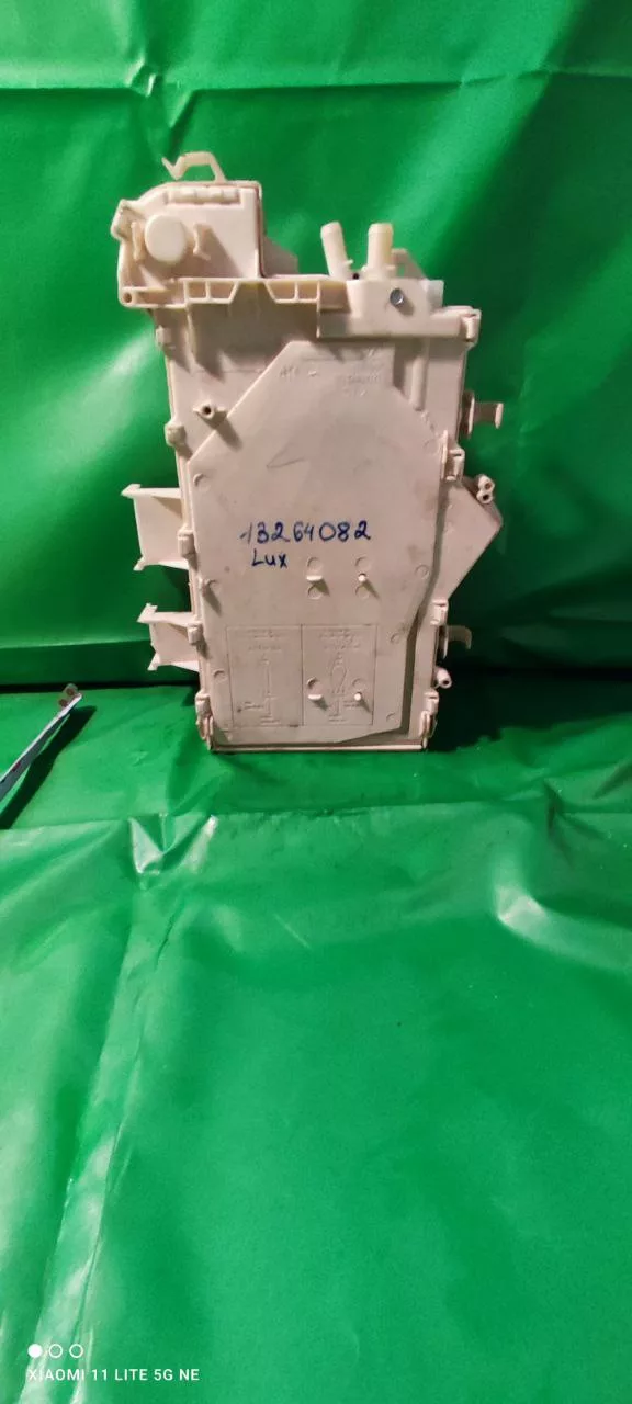 Бункер порошкоприемника Electrolux 13264082