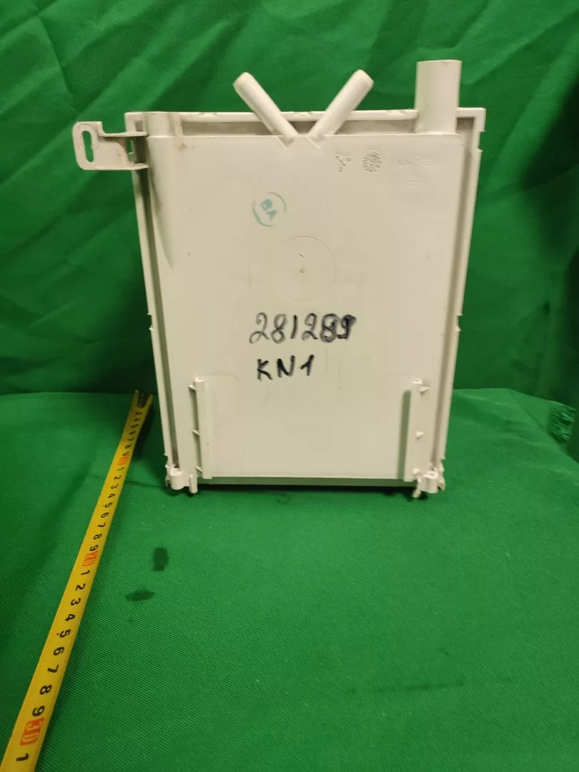 Бункер порошкоприемника Beko 281289 KN1R (R2