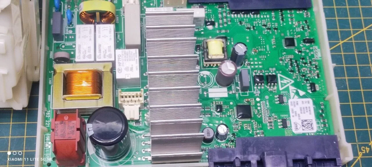 Силовой модуль Bosch 8001067203-3 для см