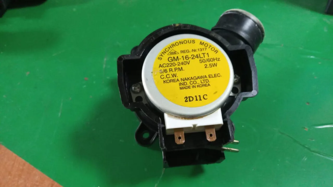 367ec4c0-4590-4cc5-8a12-8c64752671e2 Актуатор потока воды для посудомоечной машины Beko 1760400100