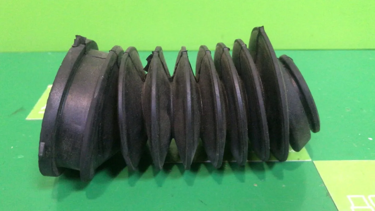 ЗАЛИВНОЙ ПАТРУБОК BOSCH SIEMENS a500512ab2