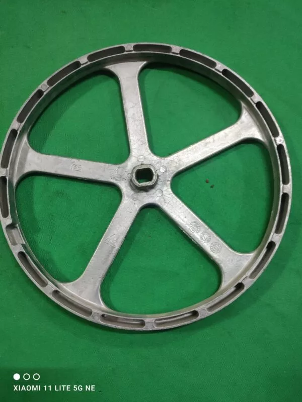 Шкив Indesit 17400598,00