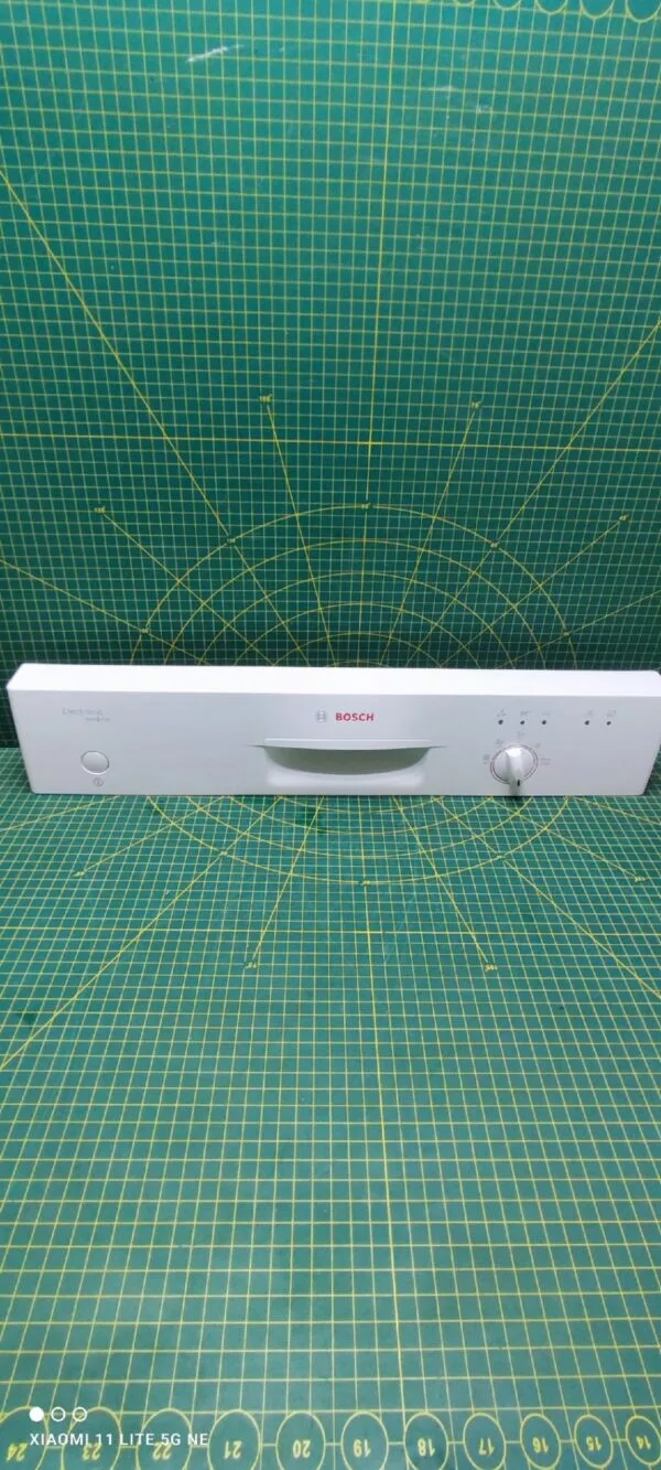 Элементы управления Bosch 9000005758 для посудомоечной машины (кнопки)