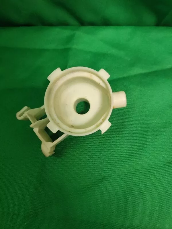 Улитка сливного насоса Ariston C00373082