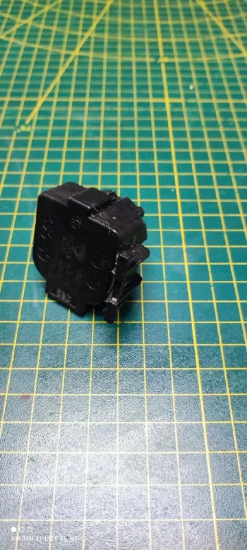 Прессостат Bosch  37640618