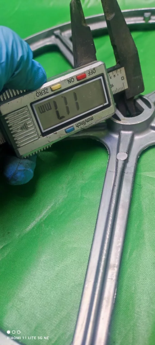 Шкив Indesit 17400557200