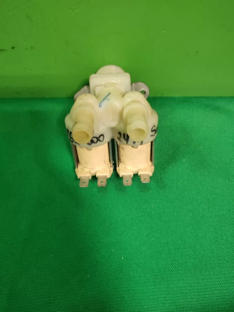 Клапан двойной Samsung DC62-00024M (F/L) контакты