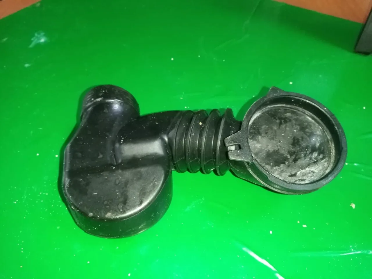 Патрубок Bosch 5500003396