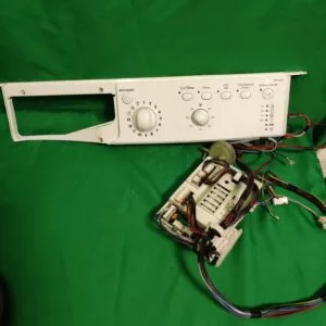 Модуль управления Indesit IWSB 5085 для стиральной машины Модуль управления Indesit IWSB 5085 для стиральной машины