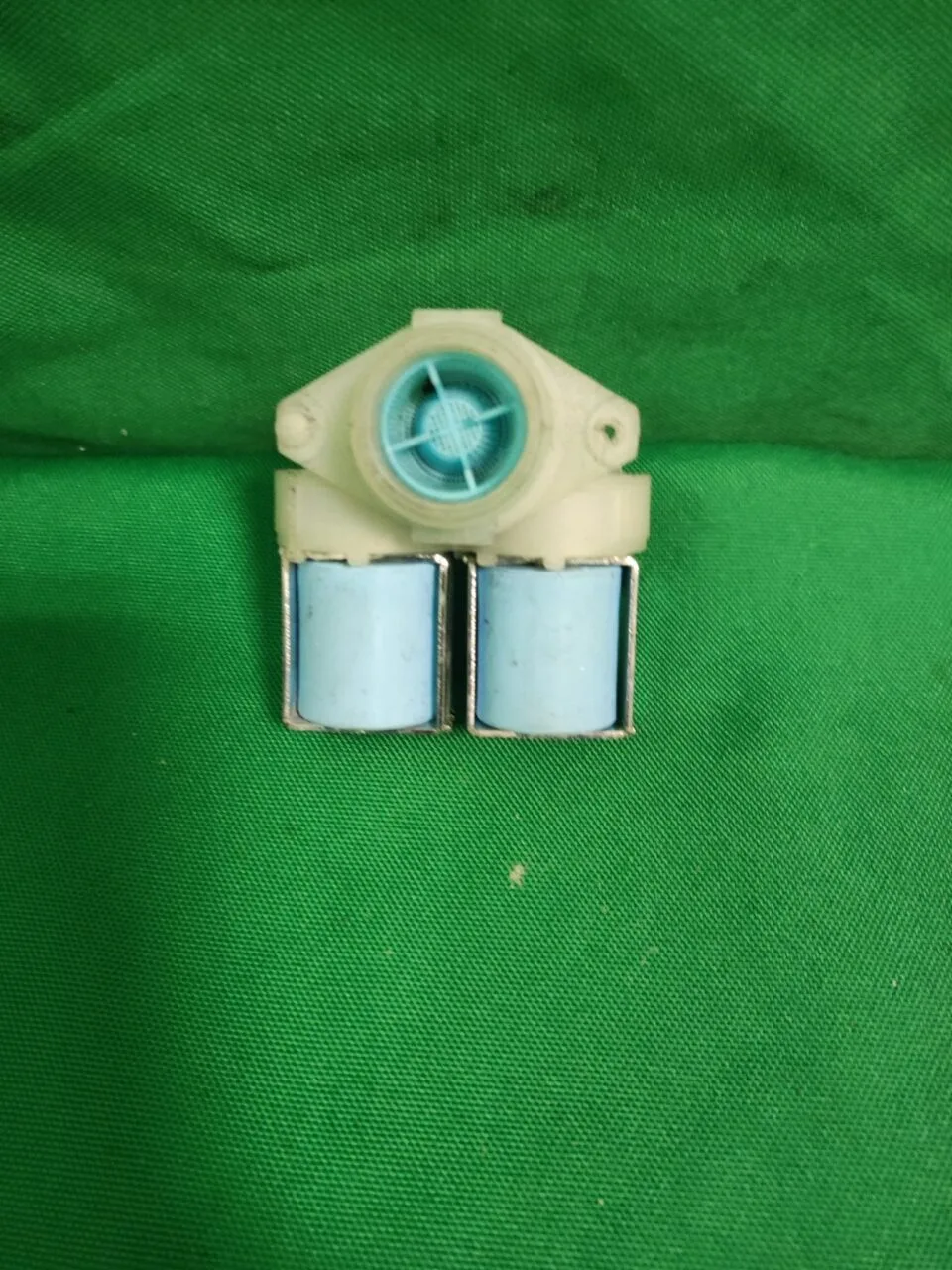 Клапан двойной Beko 29068702 микрофишка