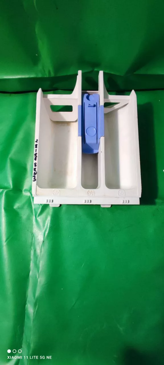 Лоток порошкоприемника Beko 281848 KN3