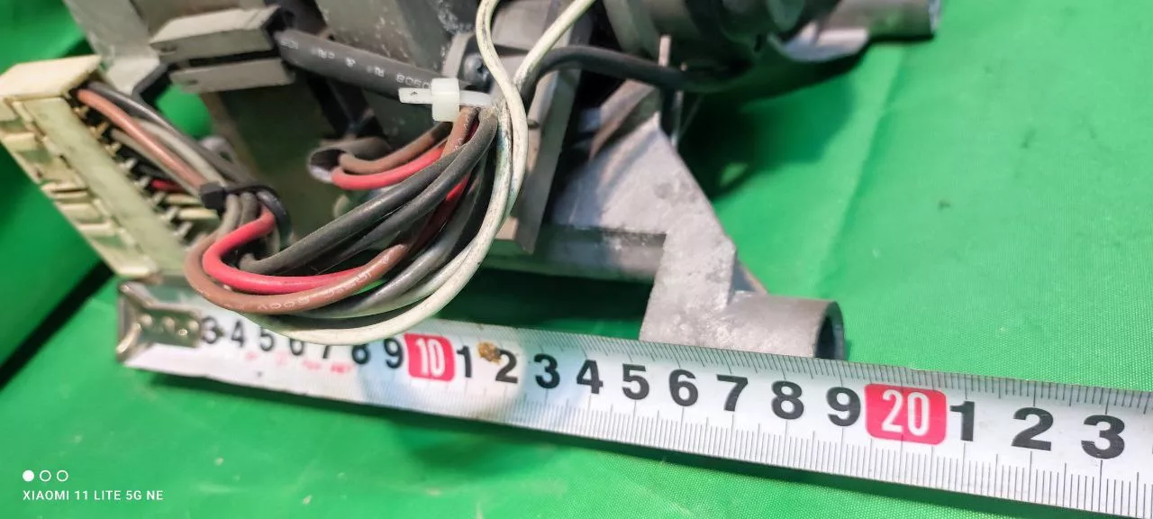 Двигатель Samsung GJ 2UA006A - 8контактов