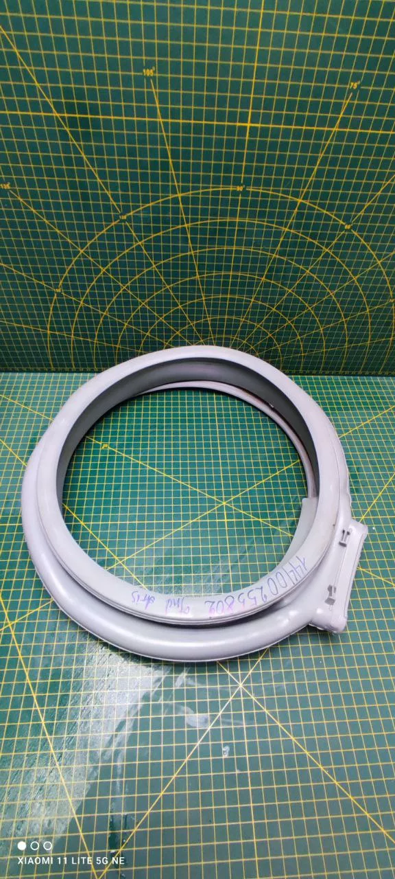 Манжета Indesit Ariston 144002558-02