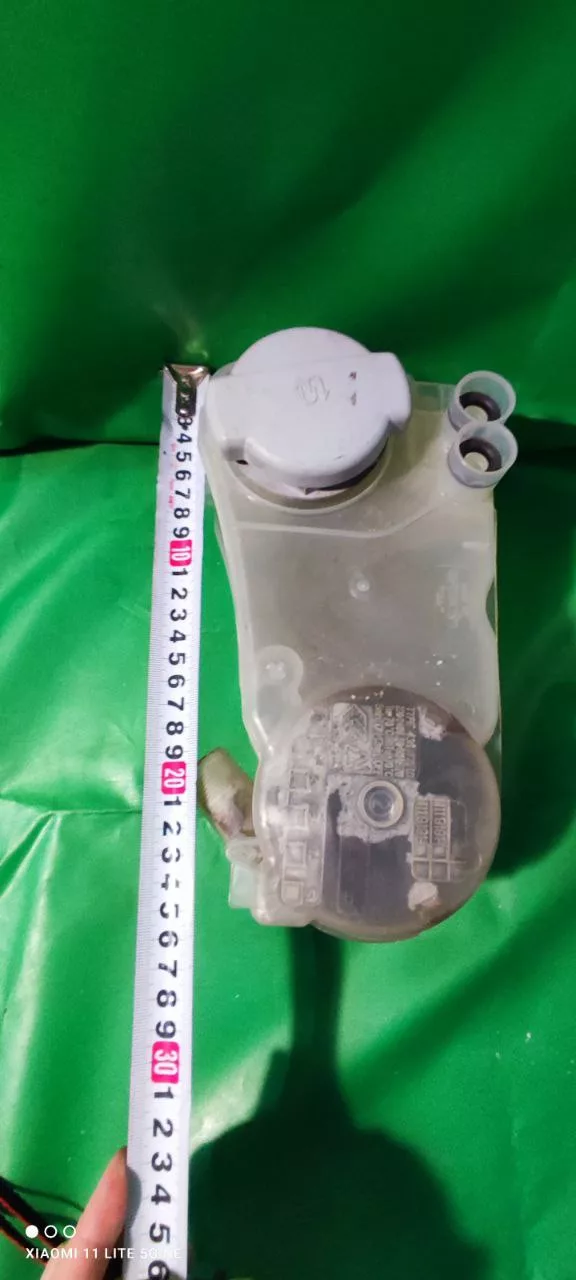 4f968ef7-5403-4aed-b73d-9c851d13cd1b Бункер соли Electrolux 1119191 для пмм
