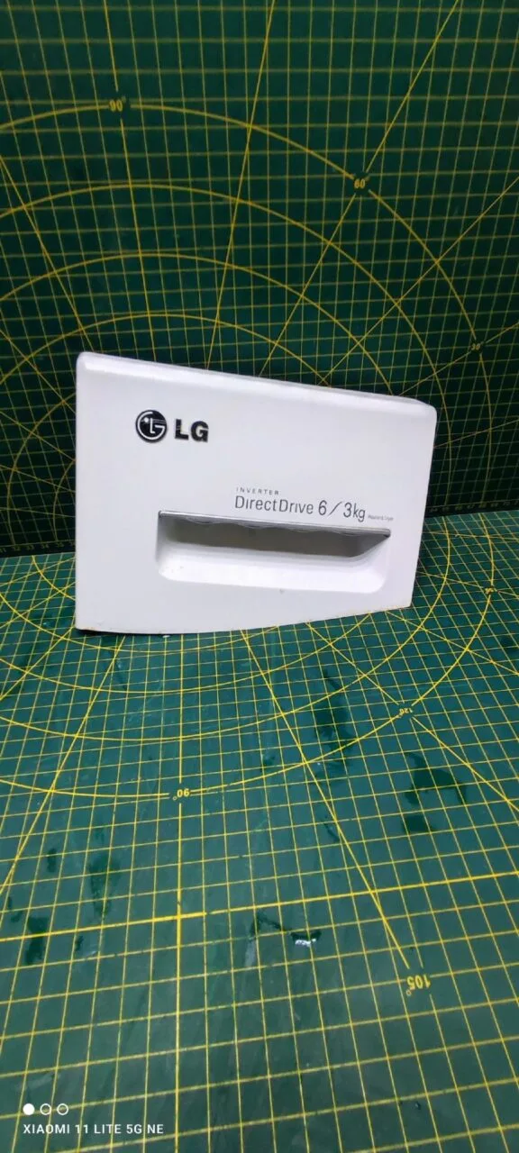 Панель порошкоприемника LG MGC552562-2 6/3кг/1200об для стиральной машины