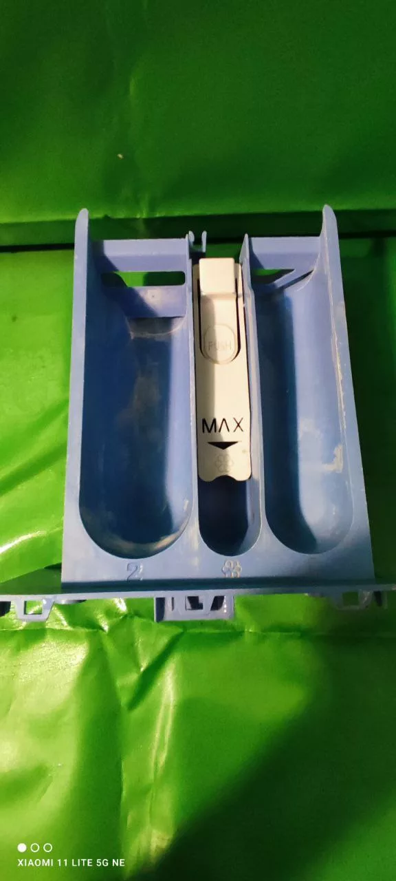 Лоток порошкоприемника Haier 2110B6620