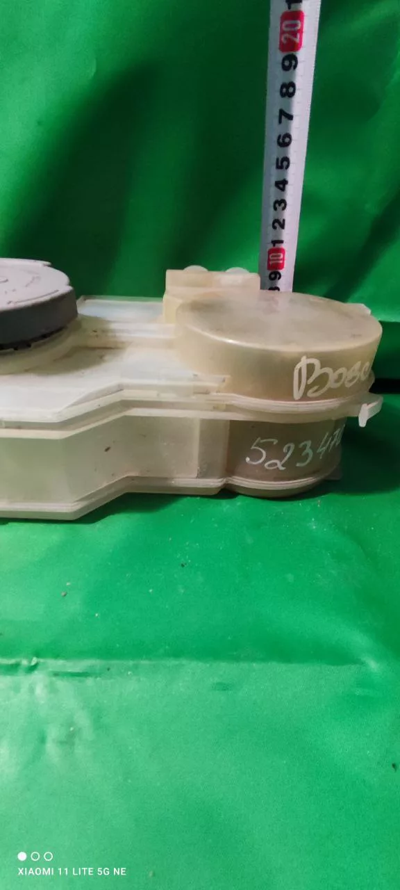 Бункер соли Bosch 5234703 для пмм