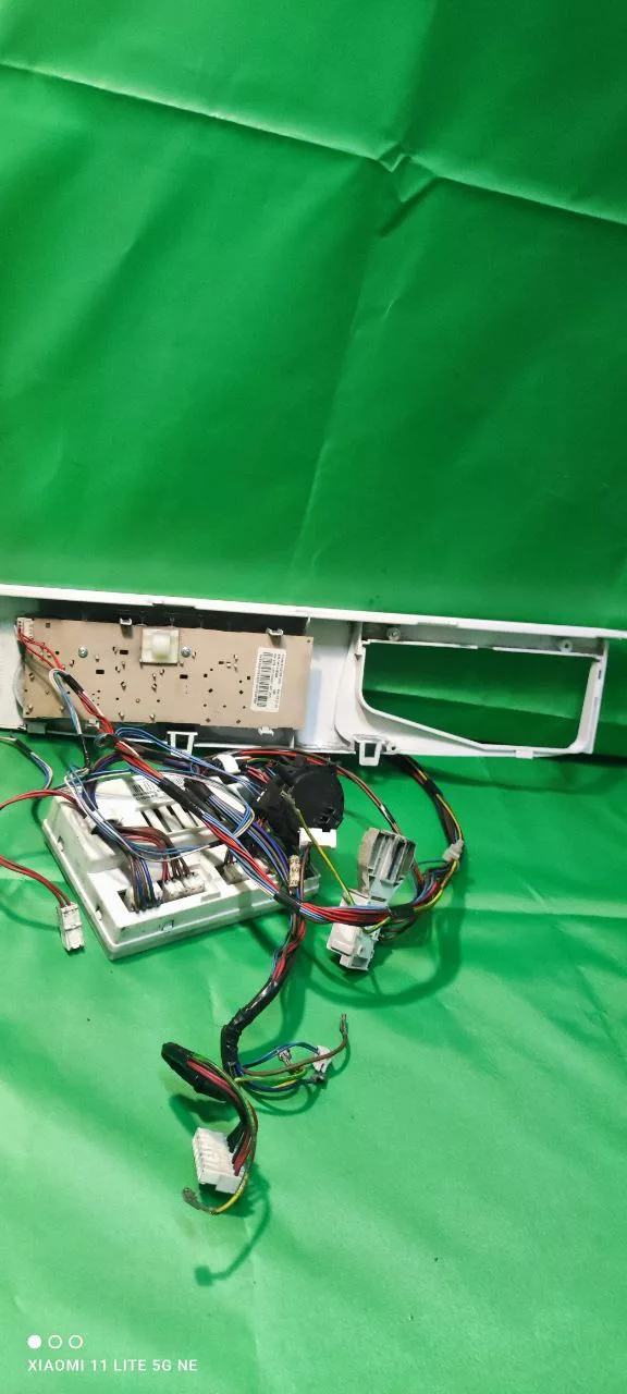 5908b444-d3d8-40a8-89c7-ddbadf2e26f0 Модуль Indesit WIUN 105